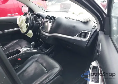 2016 Dodge Journey R/T z USA, uszkodzony, nr VIN 3C4PDDEG2GT140774